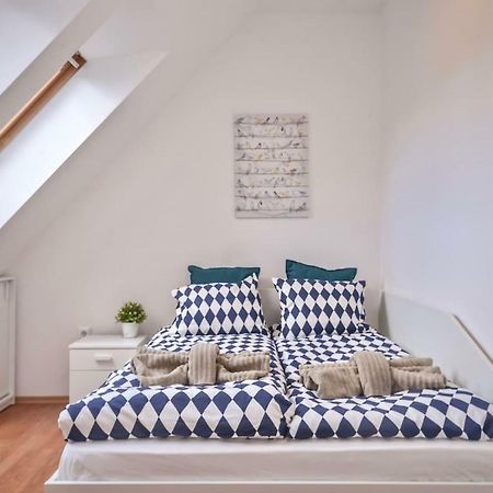 South Park, Vitosha View, 2-Bdr, 2-Bthr Apartment By Flat Mаnager Sofia Esterno foto