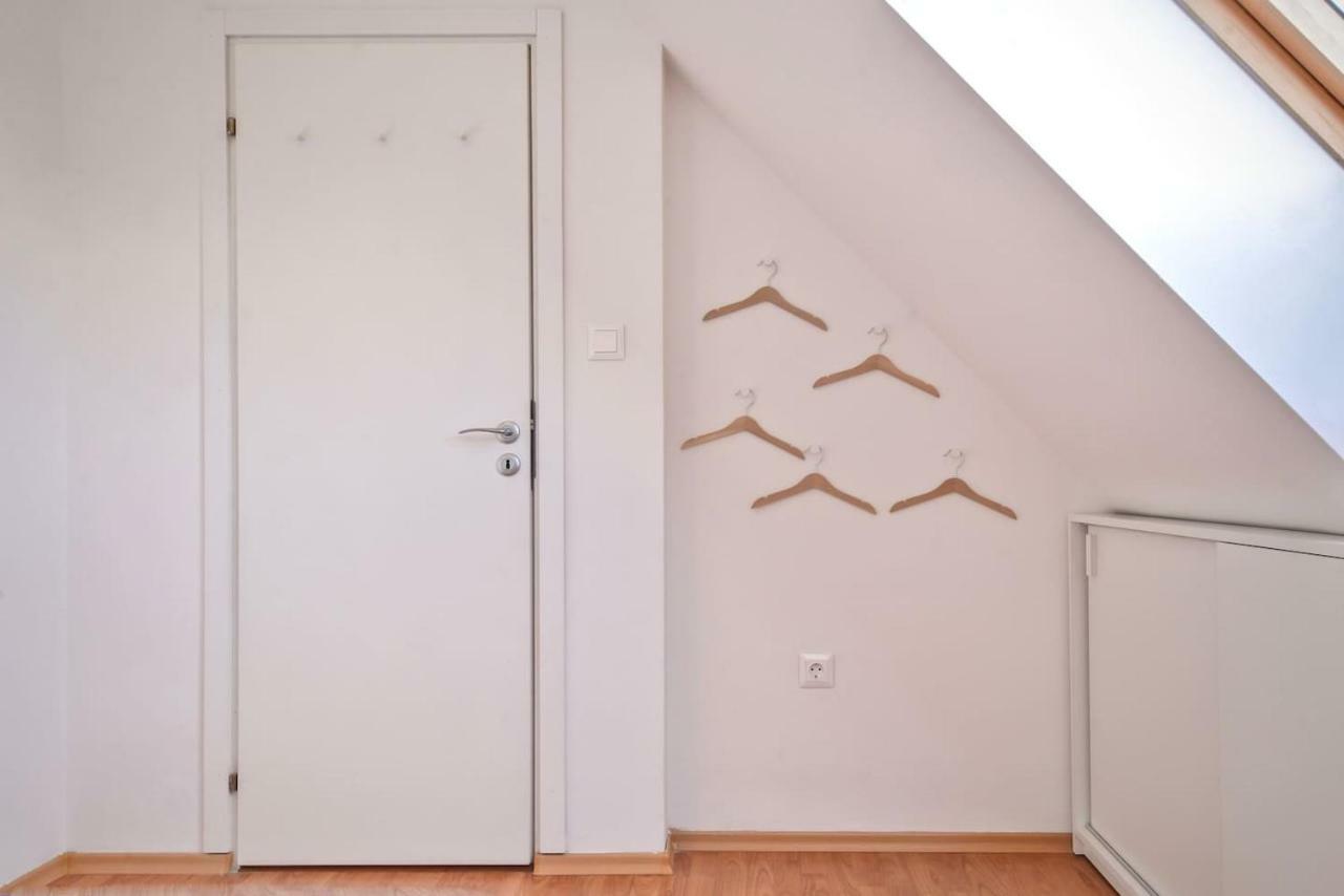 South Park, Vitosha View, 2-Bdr, 2-Bthr Apartment By Flat Mаnager Sofia Esterno foto